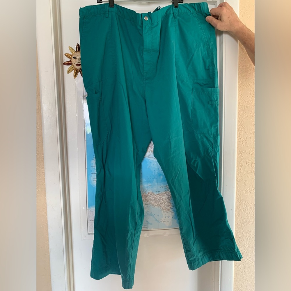 Men’s Scrubs. 3x, 29” inseam.